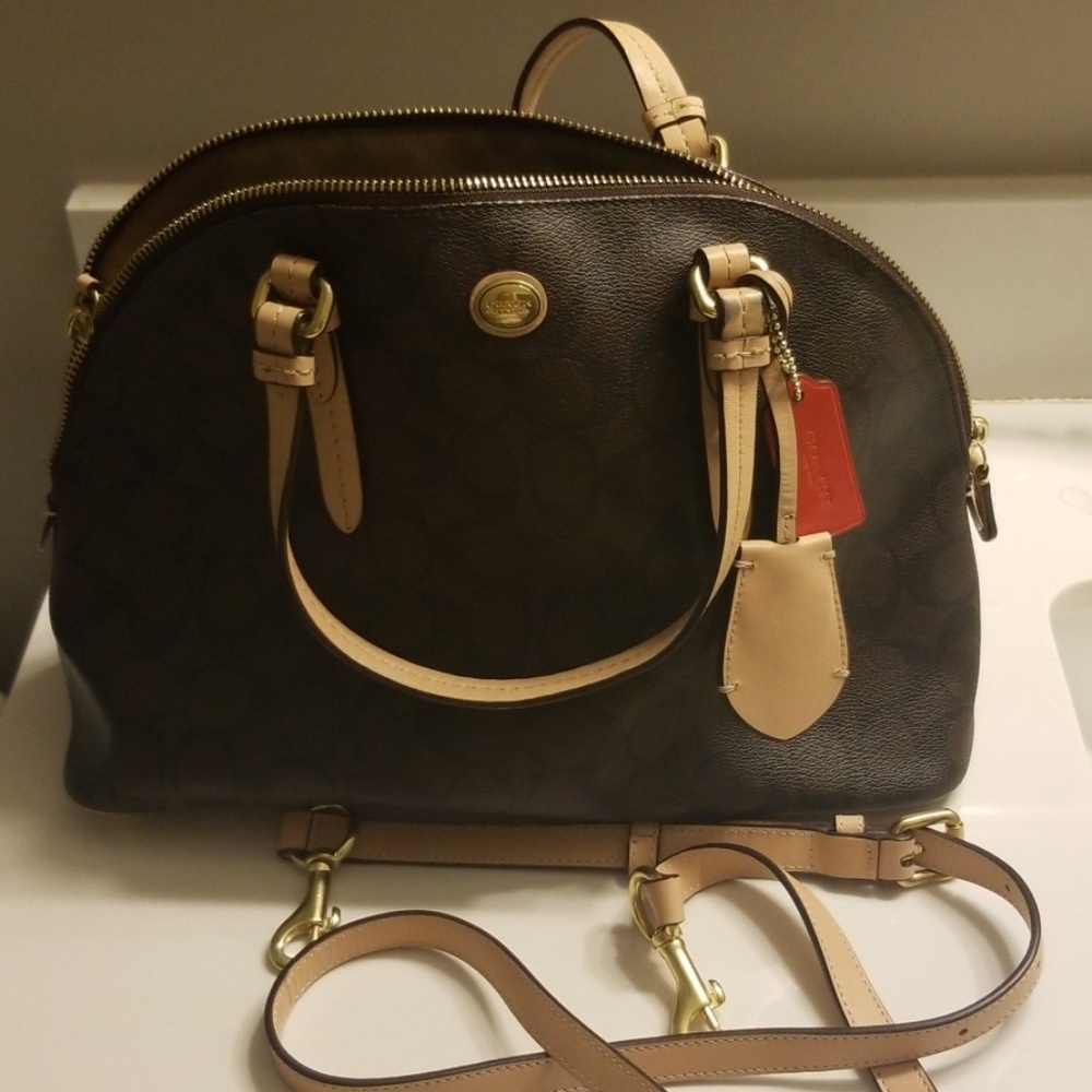Coach Bag slightly used, like new